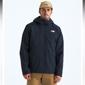 The North Face Men's Hooded Insulated Jacket in Navy, Size XL.